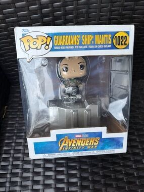 Funko Pop! Guardians' Ship: Mantis 1022 - Black & Silver